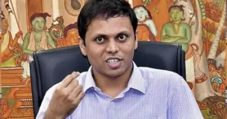 കോഴിക്കോട് ജില്ലാ കളക്ടറുടെ കര്‍ശന നടപടി തുടരുന്നു; ദുരിതാശ്വാസ പ്രവര്‍ത്തനത്തിന് എത്താതിരുന്നാല്‍ ഉദ്യോഗസ്ഥര്‍ പെടും