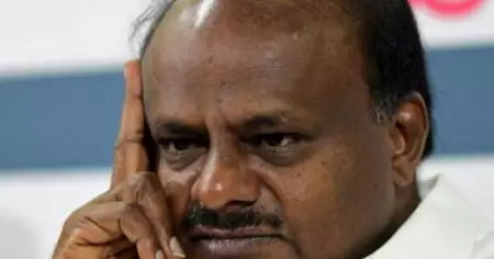 'ആരെയും തൃപ്തിപ്പെടുത്താന്‍ കഴിഞ്ഞില്ല, ജാതിഭ്രമമാണ് നടക്കുന്നത്'; രാഷ്ട്രീയം ഉപേക്ഷിക്കുന്നതിനെപ്പറ്റി ചിന്തിക്കുന്നുവെന്ന് കുമാരസ്വാമി