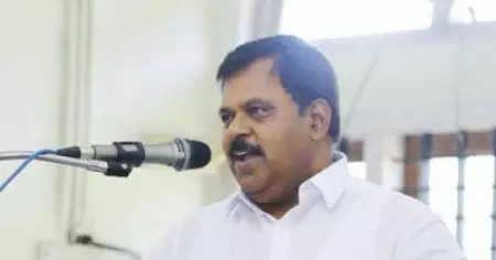'രാജി വെച്ച് കോണ്‍ഗ്രസിന്റെ രാജ്യസഭാ സീറ്റ് കളയരുത്'; ജോസ്.കെ മാണി മത്സരിക്കുന്നതില്‍ അതൃപ്തിയറിയിച്ച് ജോസഫ് വാഴക്കന്‍