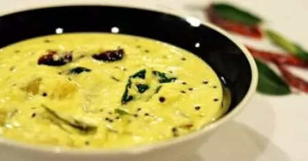 ചി​ങ്ങ​മെ​ത്തി...​ഓ​ണ​വി​ഭ​വ​ങ്ങ​ൾ ഒ​രു​ക്കാം