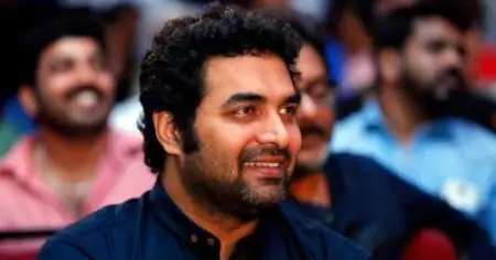 'നിങ്ങളെ വിശ്വസിച്ചാണ് ഇരിക്കുന്നത്' എന്ന അദ്ദേഹത്തിന്റെ ഒറ്റ വാക്കിന് പുറത്താണ് ഞാൻ എന്ന മ്യൂസിക് ഡയറക്ടറോട് നീതി പുലർത്തിയത്: ഗോപി സുന്ദർ