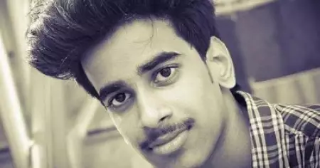 'അധ്യാപകരുടെ പങ്ക് തെളിഞ്ഞു, ഇനിയും നടപടി വൈകിക്കുന്നതെന്തിന്?'; അന്വേഷണക്കമ്മീഷന്‍ റിപ്പോര്‍ട്ടില്‍ നടപടി സ്വീകരിക്കാത്തതിനെതിരെ ജിഷ്ണു പ്രണോയ് കേസില്‍ സമരം ചെയ്ത വിദ്യാര്‍ത്ഥികള്‍