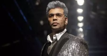'ഇവിടെ സ്വാതന്ത്ര്യം ലഭിച്ചിരിക്കുന്നു, ആ ദിവസം ഉറങ്ങിയെണീറ്റ ഞാന്‍ ഒറ്റയ്ക്കിരുന്നു കരഞ്ഞു'; സ്വവര്‍ഗപ്രണയം നിയമവിധേയമാക്കിയതിനെക്കുറിച്ച് കരണ്‍ ജോഹര്‍
