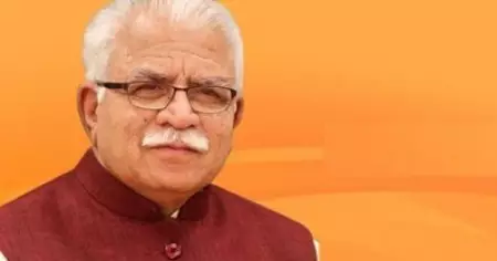 കൈയ്യില്‍ കോടാലി പിടിച്ച് ബി.ജെ.പി പ്രവര്‍ത്തകനോട് 'കഴുത്ത് വെട്ടും' എന്നു ഭീഷണി; ഹരിയാന മുഖ്യമന്ത്രിക്കെതിരെ ലോക്ദള്‍ നേതാവിന്റെ പരാതി- വീഡിയോ