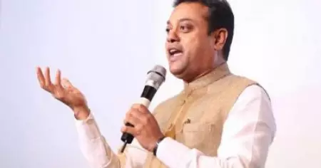 'അഞ്ച് ട്രില്യണില്‍ എത്ര പൂജ്യങ്ങളുണ്ട്?'; കോണ്‍ഗ്രസ് നേതാവിന്റെ ചോദ്യത്തില്‍ പണികിട്ടിയ ബി.ജെ.പി വക്താവിന്റെ മറുപടി ഇങ്ങനെ- വീഡിയോ