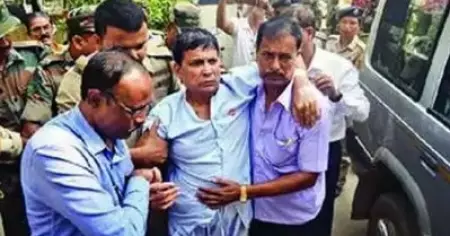 സി.പി.ഐ.എം കേന്ദ്രകമ്മറ്റി അംഗത്തെ ആശുപത്രിയില്‍ നിന്ന് നിര്‍ബന്ധപൂര്‍വ്വം കസ്റ്റഡിയിലേക്ക് മാറ്റി; അഴിമതിയെ കുറിച്ച് വിവരം തന്നത് മണിക് സര്‍ക്കാരാണെന്ന് ബി.ജെ.പി മന്ത്രി