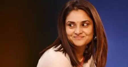 സജീവ രാഷ്ട്രീയ പ്രവര്‍ത്തനം അവസാനിപ്പിച്ചു?; ദിവ്യ സ്പന്ദന വീണ്ടും സിനിമയിലേക്ക്