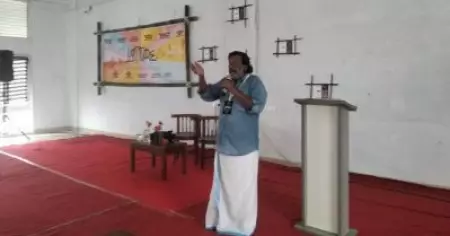 ഭൂരിപക്ഷ ജനസഞ്ചയത്തിന്റെ ഭാഷയല്ല ഹിന്ദി: കുരീപ്പുഴ ശ്രീകുമാര്‍