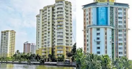 മരടിലെ ഫ്‌ളാറ്റുകള്‍ പൊളിക്കുന്നതിലെ ക്രമം മാറ്റിയേക്കും; നിരാഹാര സമരം അവസാനിപ്പിച്ചു