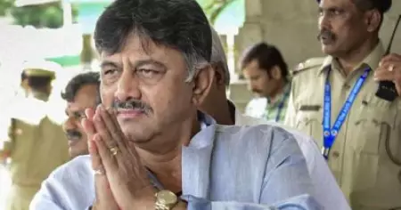 കര്‍ണാടകത്തില്‍ 'പ്രതിമ' വിവാദം; ലോകത്തിലെ ഏറ്റവും വലിയ ക്രിസ്തു പ്രതിമ നിര്‍മിക്കാന്‍ ഭൂമി നല്‍കി ഡി.കെ; എതിര്‍പ്പുമായി യെദിയൂരപ്പ സര്‍ക്കാര്‍