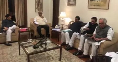 മഹാ വികാസ് അഘാഡി സഖ്യത്തിന് പിന്തുണയേറുന്നു; എസ്.പിക്കു പിന്നാലെ ചെറിയ പാര്‍ട്ടികളും സഖ്യത്തിലേക്ക്