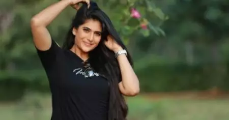 'അച്ഛന്റെ മരണം അനാഥരാക്കി, ഒമ്പത് ദിവസം വരെ പട്ടിണികിടക്കേണ്ടി വന്നിട്ടുണ്ട്'; അഭിമുഖത്തിനിടെ പൊട്ടിക്കരഞ്ഞ് നേഹ സക്‌സേന