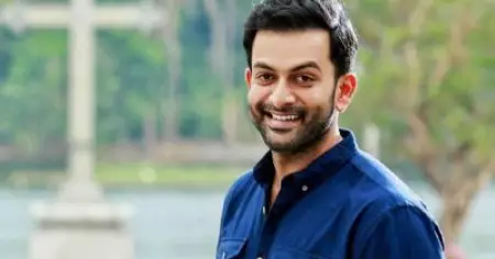 കാറിന്റെ വിലയില്‍ 30 ലക്ഷം രൂപ കുറച്ചു കാണിച്ചു; പൃഥ്വിരാജിന്റെ ആഡംബര കാര്‍ രജിസ്ട്രേഷന്‍ തടഞ്ഞു