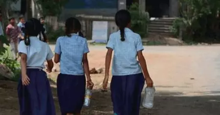 വെള്ളം കുടിക്കാന്‍ 'വാട്ടര്‍ ബെല്‍' അടിച്ച് കേരളത്തിലെ സ്‌കൂളുകള്‍; മാതൃക ഏറ്റെടുത്ത് അന്യസംസ്ഥാനങ്ങളും