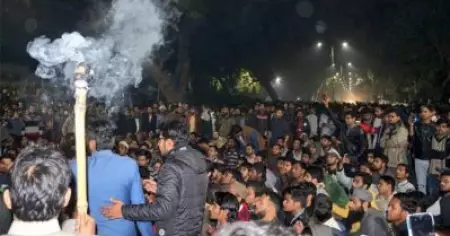 നിരാഹാര സമരത്തിനായി ഇറങ്ങുന്നത് 25000 പേര്‍; ദേശീയ പൗരത്വ ബില്ലിനെതിരെ അലിഗഡ് സര്‍വ്വകലാശാലയിലെ വിദ്യാര്‍ത്ഥികള്‍