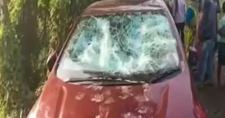 ജയ്ശ്രീറാം വിളിച്ച് ബംഗാളില്‍ ചര്‍ച്ചിന് നേരെ ബോംബേറ്; മൂന്ന് ആര്‍.എസ്.എസ്, ബി.ജെ.പി പ്രവര്‍ത്തകര്‍ അറസ്റ്റില്‍