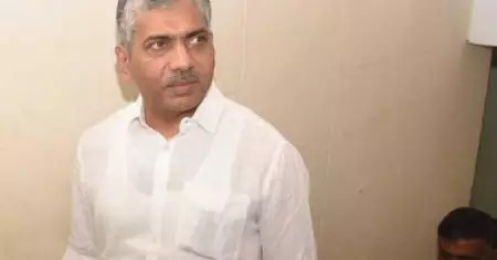 കള്ള രാഷ്ട്രീയക്കാരുടെ അഴിമതിക്ക് കുട്ടുനില്‍ക്കാനാവാതെ ഞാന്‍ ഒറ്റപ്പെട്ടു, എതിരുനിന്നപ്പോള്‍ ദ്രോഹിച്ചു: ജേക്കബ്ബ് തോമസ്