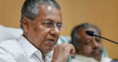 മാധ്യമപ്രവര്‍ത്തകര്‍ക്കെതിരെയുള്ള കേസില്‍ ഡി.ജി.പിയോട് വിശദീകരണം തേടിയെന്ന് മുഖ്യമന്ത്രി; സെന്‍കുമാറിനെ ഇപ്പോഴെങ്കിലും മനസ്സിലായല്ലോ എന്ന് പ്രതിപക്ഷത്തോട് മുഖ്യമന്ത്രി