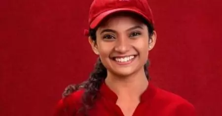 അന്ന ബെന്നിന്റെ ഹെലന്‍ തമിഴിലേക്ക്; അഭിനയിക്കാനെത്തുന്നത് ഈ അച്ഛനും മകളും