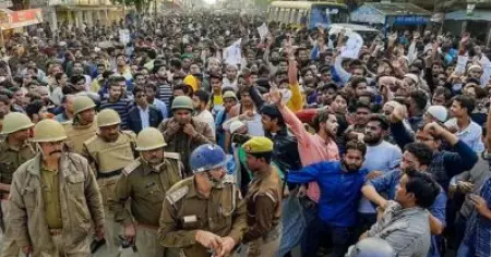 മംഗ്‌ളൂരു വെടിവെപ്പ്: വീഴ്ച്ച മറക്കാന്‍ നിരപരാധികള്‍ക്കെതിരെ നടപടിയെടുത്തു; പൊലീസിനെതിരെ കര്‍ണ്ണാടക ഹൈക്കോടതി