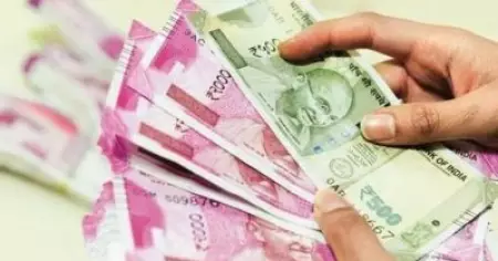 ഇനി എ.ടി.എമ്മില്‍ പോവണ്ട, പണം വീട്ടിലെത്തും; പോസ്റ്റ് ഓഫീസ് വഴി പണം വീട്ടിലെത്തിക്കാന്‍ സര്‍ക്കാര്‍ അനുമതി