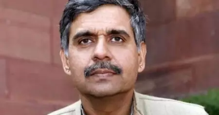 ദല്‍ഹിയിലെ തിരിച്ചടിക്ക് കാരണം പാര്‍ട്ടി തന്നെ; കോണ്‍ഗ്രസിന്റെ പരാജയം ആറുമാസം മുമ്പേ പ്രകടമായിരുന്നെന്ന് സന്ദീപ് ദീക്ഷിത്