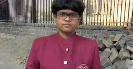 പ്രണയിക്കില്ലെന്ന് പെണ്‍കുട്ടികളെക്കൊണ്ട് പ്രതിജ്ഞ ചെയ്യിപ്പിച്ച സംഭവത്തില്‍ നടപടി ആവശ്യപ്പെട്ട് ധീരതപുരസ്‌ക്കാര ജേതാവ് സെന്‍ സദാവര്‍ത്തെ