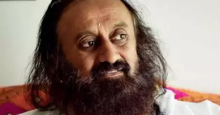 ശ്രീ ശ്രീ രവിശങ്കര്‍ പാകിസ്ഥാന്‍ സിന്ദാബാദ് പറയുന്ന 2016ലെ വീഡിയോ സമൂഹമാധ്യമങ്ങളില്‍ വൈറലാകുന്നു