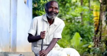 മുന്‍ നക്‌സലൈറ്റും ഗദ്ദിക കലാകാരനുമായിരുന്ന പി.കെ കരിയന്‍ അന്തരിച്ചു