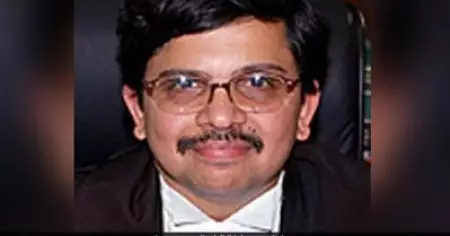 'എന്നെ ഇനി മൈ ലോര്‍ഡ് എന്ന് വിളിക്കരുത്'; അഭിഭാഷകര്‍ക്ക് 
 നിര്‍ദ്ദേശവുമായി ജസ്റ്റിസ് മുരളീധര്‍