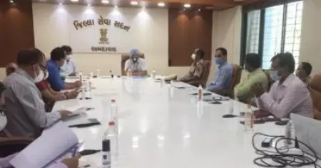 കേന്ദ്ര സംഘം അഭിനന്ദിക്കാൻ മാത്രം ​ഗുജറാത്ത് എന്താണ് ചെയ്തത്?; കൊവിഡ് പ്രതിരോധത്തിൽ ​ഗുജറാത്തിലെ യാഥാർത്ഥ്യങ്ങളിങ്ങനെ