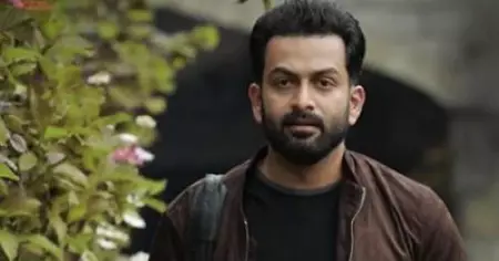 'എന്റെ പേര് വിളിക്കാൻ അദ്ദേഹത്തിന് മടിയായിരുന്നു'; ഋഷി കപൂറിനെ ഓർത്ത് പൃഥ്വി രാജ്