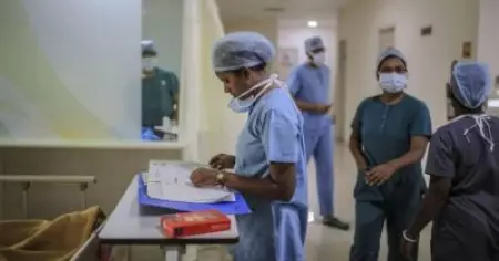 കേരളത്തിന് പുറത്ത് കുടുങ്ങിയവര്‍ക്ക് ആശ്വാസം; മടങ്ങിവരാന്‍ ആഗ്രഹിക്കുന്നവര്‍ക്കുള്ള രജിസ്ട്രേഷന്‍ നാളെ മുതല്‍