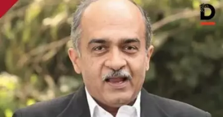 'അംബാനിക്കും അദാനിക്കുമുള്ള പാക്കേജ്'; തൊഴിലാളികളെ കൂടി അവരുടെ അടിമകളാക്കൂ; സാമ്പത്തിക പാക്കേജിനെ പരിഹസിച്ച് പ്രശാന്ത് ഭൂഷൺ