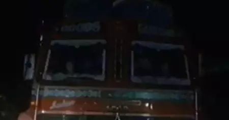 ഒന്നും രണ്ടുമല്ല ആറുമാസം പഴക്കമുള്ള മീന്‍ ഗുജറാത്തില്‍ നിന്നും കേരളത്തിലേക്ക്