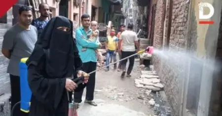 മഹാമാരിക്കിടെ മതേതരത്വത്തെ മുറുകെ പിടിച്ച് ഇംറാന; ദല്‍ഹിയില്‍ ക്ഷേത്രങ്ങള്‍ അണുവിമുക്തമാക്കി ഈ മുസ്‌ലിം സ്ത്രീ