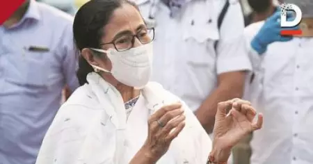 'എന്റെ തല വെട്ടിക്കോളൂ, രാപ്പകലില്ലാതെ പ്രവര്‍ത്തിക്കുന്നുണ്ട്'; ഉംപൂണില്‍ പ്രതികരിച്ച് മമത ബാനര്‍ജി