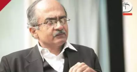 'സര്‍ക്കാരിന്റെ വെറും പ്രചരണായുധം മാത്രമാണോ, എന്ത് സുതാര്യതയാണിതിനുള്ളത്?; പി.എം കെയര്‍ ഫണ്ടിനെതിരെ ആരോപണവുമായി പ്രശാന്ത് ഭൂഷണ്‍