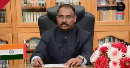 ജമ്മുകാശ്മീര്‍ ലെഫ്റ്റ്‌നന്റ് ഗവര്‍ണര്‍ ഗിരീഷ് ചന്ദ്ര മുര്‍മു രാജിവെച്ചു