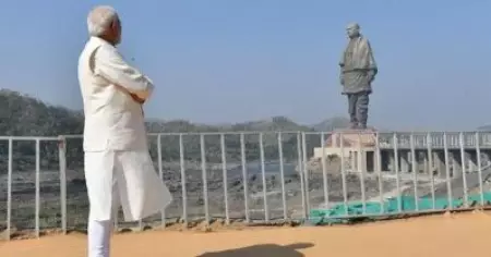 മോദിയുടെ ടൂറിസം സ്വപ്‌നങ്ങള്‍ക്ക് കൊടിയേറുമ്പോള്‍ ഗുജറാത്തില്‍ മുന്നറിയിപ്പില്ലാതെ കുടിയിറക്കപ്പെടുന്ന ആദിവാസി കുടുംബങ്ങള്‍