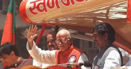 'സോമനാഥ് ക്ഷേത്രം രഥയാത്രയ്ക്ക് തെരഞ്ഞെടുത്തത് ബോധപൂര്‍വ്വം'; ബാബരി വിധിക്ക് പിന്നാലെ വീണ്ടും ചര്‍ച്ചയായി അദ്വാനിയുടെ ആത്മകഥയിലെ വെളിപ്പെടുത്തലുകള്‍