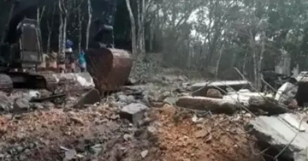 മലയാറ്റൂരില്‍ പാറമടയില്‍ സ്‌ഫോടനം; രണ്ട് അതിഥി തൊഴിലാളികള്‍ മരിച്ചു