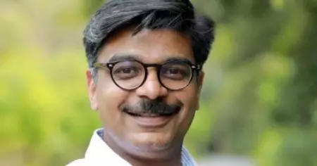 രാഷ്ട്രീയ പോരാട്ടമൊക്കെ കോടതിക്ക് പുറത്ത്; മാസപ്പടി കേസില്‍ മാത്യു കുഴല്‍നാടന് സുപ്രീം കോടതിയുടെ വിമര്‍ശനം; ഹരജി തള്ളി