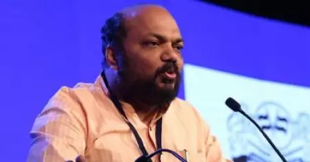 'ജീവനറ്റ ബാപ്പയ്ക്ക് അന്ത്യചുംബനം നല്‍കിയ പിഞ്ചുകുഞ്ഞിനെവരെയാണ് അപമാനിച്ചത്'; ഇരട്ടക്കൊലപാതകത്തെ ഗ്യാങ്ങുകളുടെ ഏറ്റുമുട്ടലെന്ന് വിശേഷിപ്പിച്ച മുല്ലപ്പള്ളിക്കെതിരെ പി. രാജീവ്