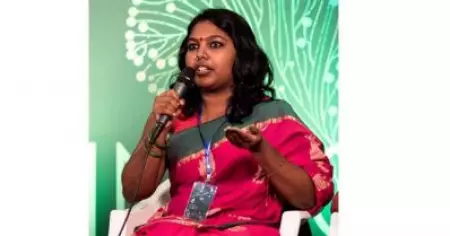 'എന്റെ മോര്‍ഫ് ചെയ്ത വീഡിയോ പ്രചരിപ്പിച്ചപ്പോള്‍ എവിടെ ആയിരുന്നു നിങ്ങളുടെ മാനവികത'; ശ്രീലക്ഷ്മി അറയ്ക്കല്‍