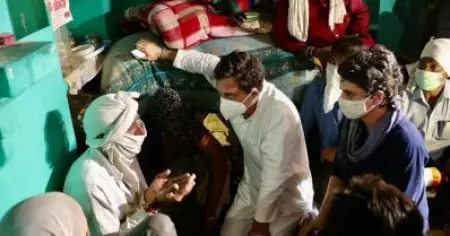 വീഡിയോ: 'ഹാത്രാസ് കാണുക'; യോഗിയുടെ പൊലീസിനെ മറികടന്ന് ഹാത്രാസ് കുടുംബത്തെ സന്ദര്‍ശിച്ച വീഡിയോ പുറത്ത് വിട്ട് രാഹുല്‍ ഗാന്ധി