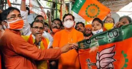 'കേരളത്തില്‍ മാര്‍ക്‌സിസ്റ്റുകാര്‍ ആര്‍.എസ്.എസുകാരെ കൊല്ലുന്നു, ബംഗാളിലത് തൃണമൂല്‍ കോണ്‍ഗ്രസ്'; ഒന്നിന് പകരം നാല് ജീവനെടുക്കുമെന്ന് ബി.ജെ.പി നേതാവിന്റെ കൊലവിളി