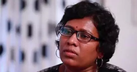 'സര്‍ക്കാരിന്റെ മൃദുസംഘപരിവാര്‍ നിലപാടാണിത്'; സംഘപരിവാര്‍ ആക്രമണത്തില്‍ നടപടി വൈകുന്നതില്‍ പ്രതിഷേധിച്ച് പൊലീസ് സ്റ്റേഷനുമുന്നില്‍ സത്യാഗ്രഹമിരിക്കുമെന്ന് ബിന്ദു അമ്മിണി