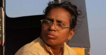 'എന്റെ തന്ത ചമയാനും തീവ്രവാദിയാക്കാനും ഏഷ്യാനെറ്റ് കഷ്ടപ്പെടണ്ട'; മതംമാറ്റത്തിന് പിന്നില്‍ പോപ്പുലര്‍ ഫ്രണ്ടാണെന്ന റിപ്പോര്‍ട്ടിനെതിരെ ചിത്രലേഖ