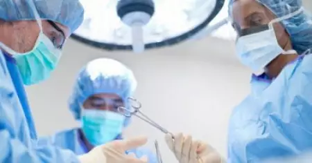 സര്‍ക്കാര്‍ ഡോക്ടര്‍മാരുടെ സ്വകാര്യ പ്രാക്ടീസ് നിരോധിച്ച് ബീഹാര്‍; പകരം പ്രത്യേക അലവന്‍സ്